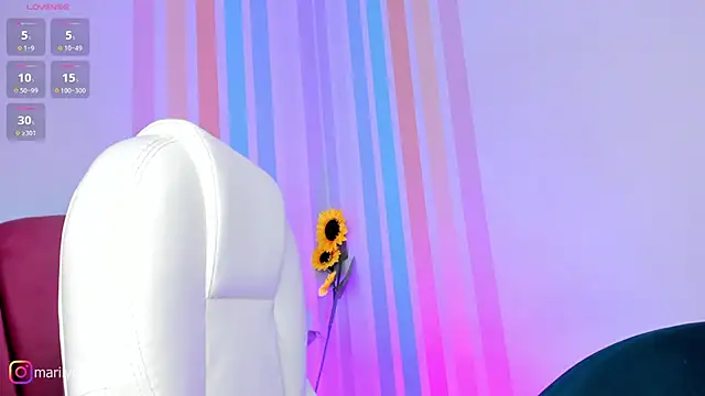 Snapshot of Marilyn_rouse_ chatting on 15, 12, 2024 Marilyn rouse online show from 15, 12, 2024