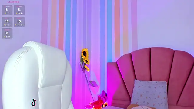 Snapshot of Marilyn_rouse_ chatting on 9, 1, 2025 Marilyn rouse online show from 9, 1, 2025