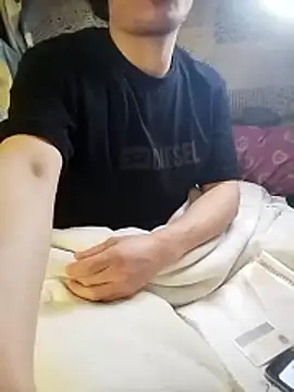 Snapshot of Joealex- chatting on 5, 3, 2026 Joealex- online show from 5, 3, 2026