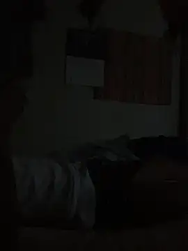 Snapshot of Johnras121 chatting on 19, 11, 2025 Johnras121 online show from 19, 11, 2025