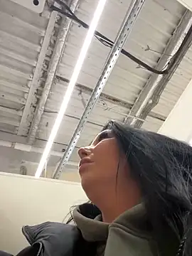 Tisha Busty online show from 5, 1, 2025