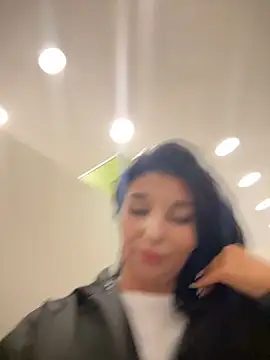 Tisha Busty online show from 25, 9, 2025