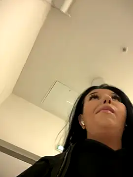 Tisha Busty online show from 1, 12, 2025