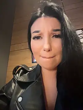 Tisha Busty online show from 6, 5, 2026