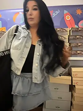 Tisha Busty online show from 3, 8, 2026
