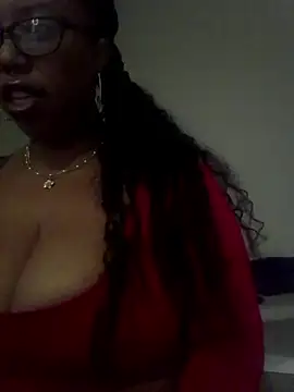 Snapshot of KittyKayla chatting on 2, 11, 2025 KittyKayla online show from 2, 11, 2025