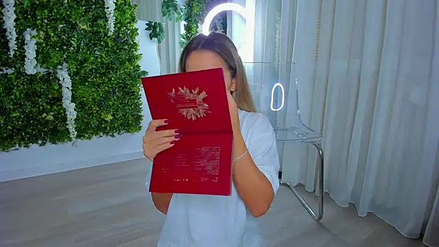 VivienCarter online show from 25, 10, 2025