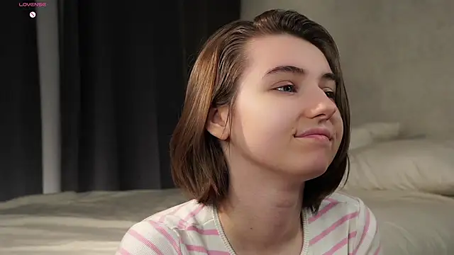 Snapshot of MeghanElson chatting on 18, 3, 2026 MeghanElson online show from 18, 3, 2026