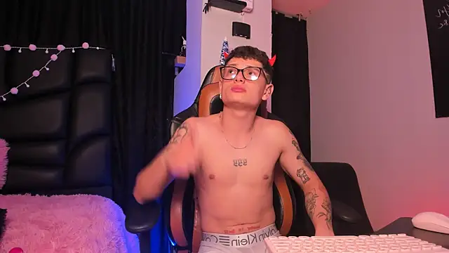 LexieandNate online show from 11, 3, 2025