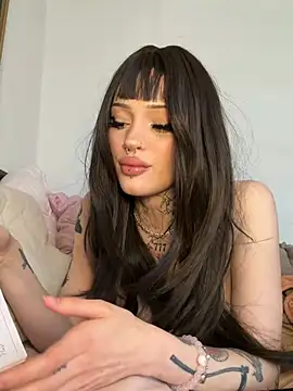 madelinexx online show from 5, 5, 2026
