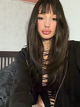 madelinexx online show from 10, 5, 2026