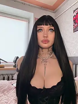 madelinexx online show from 3, 6, 2026