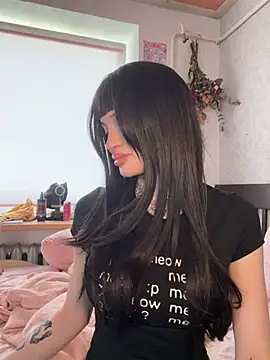madelinexx online show from 25, 6, 2026