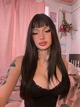 madelinexx online show from 8, 7, 2026