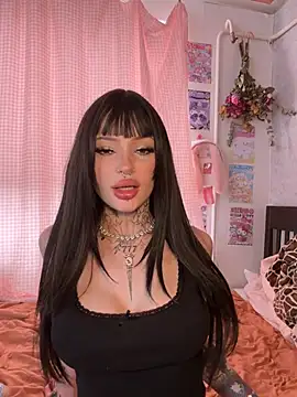 madelinexx online show from 17, 7, 2026