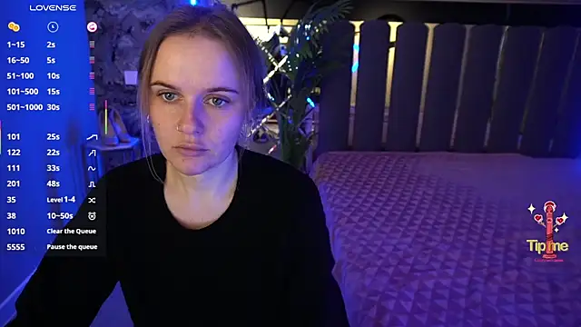 MaribelRiverr  online show from 14, 11, 2025