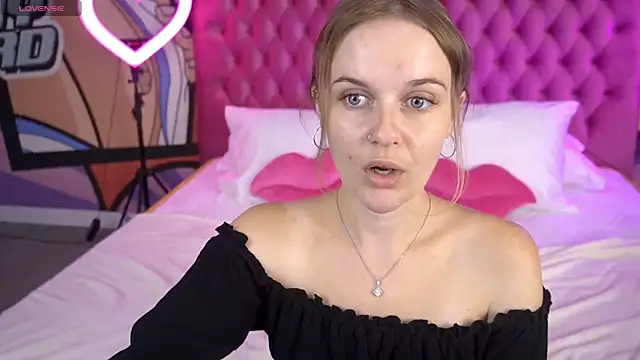 MaribelRiverr  online show from 7, 7, 2026