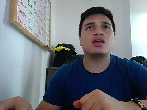 Snapshot of ahntony__69 chatting on 19, 10, 2025 ahntony  69 online show from 19, 10, 2025