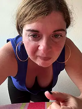 Lombada online show from 5, 10, 2025