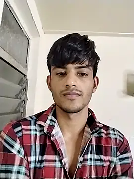 kingkartik7 online show from 4, 3, 2025