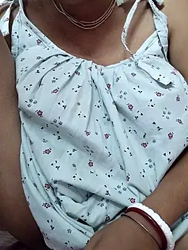 Snapshot of miss-Riy chatting on 15, 11, 2025 miss-Riy online show from 15, 11, 2025