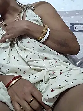 Snapshot of miss-Riy chatting on 14, 12, 2025 miss-Riy online show from 14, 12, 2025