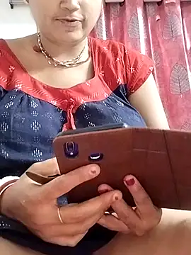 Snapshot of miss-Riy chatting on 4, 3, 2026 miss-Riy online show from 4, 3, 2026