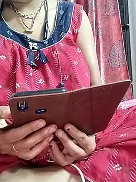 miss-Riy online show from 25, 4, 2026