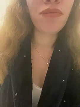 Snapshot of EvaRush chatting on 5, 12, 2024 EvaRush online show from 5, 12, 2024