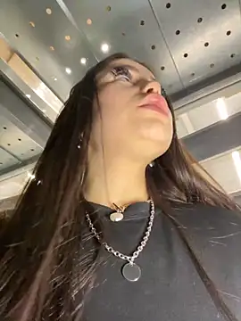 Chloe  Moon online show from 13, 12, 2024