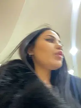 Chloe  Moon online show from 25, 1, 2025