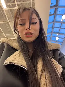 Chloe  Moon online show from 29, 10, 2025