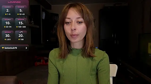 NinaNovalicious online show from 17, 9, 2025