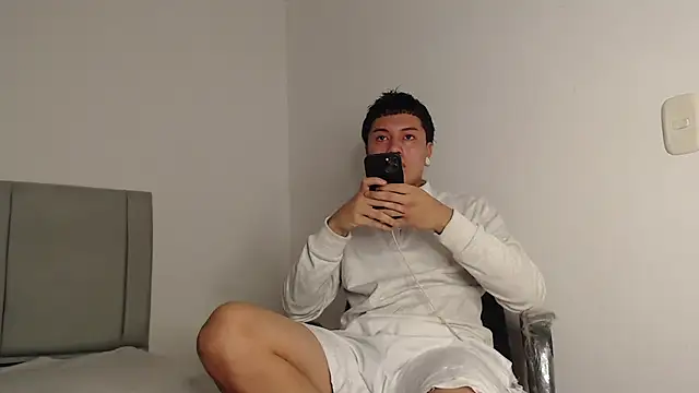 alex-lover online show from 8, 5, 2026