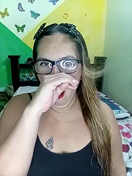 mom son dirty online show from 30, 4, 2026