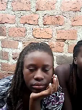 Black juicy24 online show from 28, 2, 2025