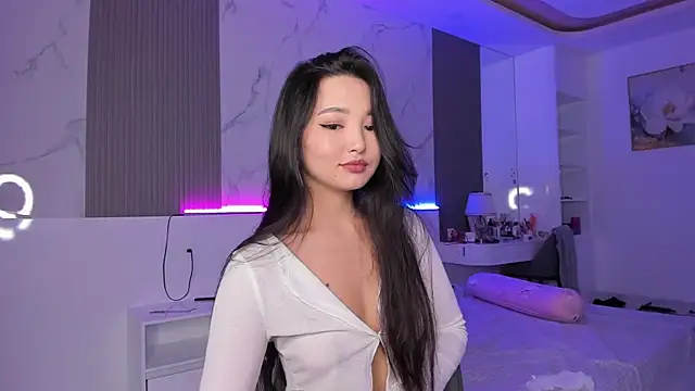 1 love 8 online show from 28, 2, 2025