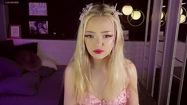 EmilyAir online show from 28, 12, 2024