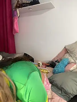 Snapshot of lunaapppp chatting on 28, 3, 2026 lunaapppp online show from 28, 3, 2026