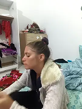 Scarlett-Leh online show from 23, 11, 2025