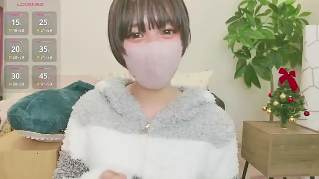 Snapshot of cohaku_329 chatting on 10, 12, 2024 cohaku 329 online show from 10, 12, 2024