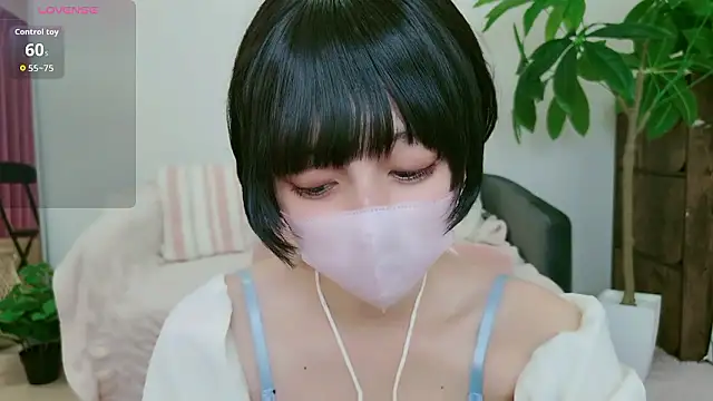 Snapshot of cohaku_329 chatting on 17, 9, 2025 cohaku 329 online show from 17, 9, 2025