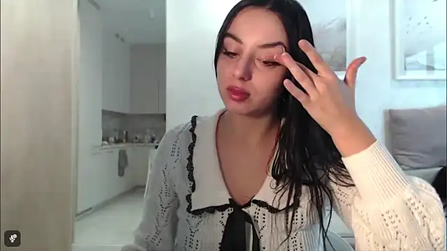 courtneyPerfect online show from 24, 11, 2025