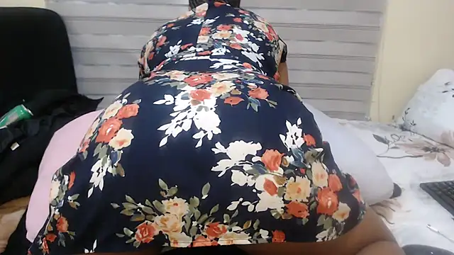 Foxybrownxx1 online show from 21, 7, 2026