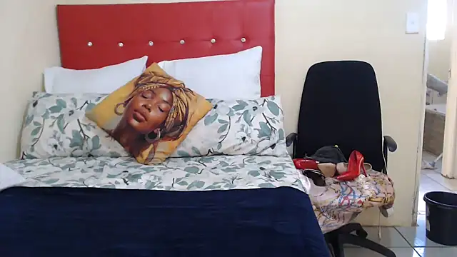 Foxybrownxx1 online show from 31, 7, 2026