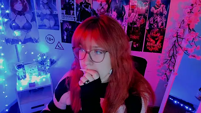 Snapshot of Rudy_02 chatting on 14, 11, 2025 Rudy 02 online show from 14, 11, 2025