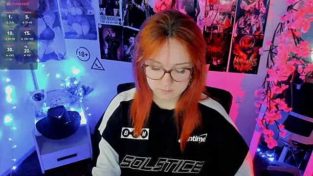 Snapshot of Rudy_02 chatting on 28, 11, 2025 Rudy 02 online show from 28, 11, 2025