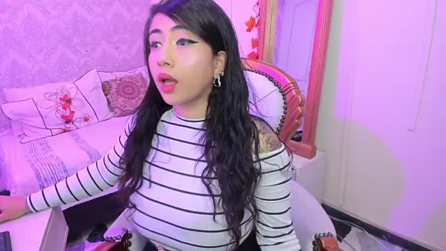 Sexy cristall  online show from 25, 2, 2025