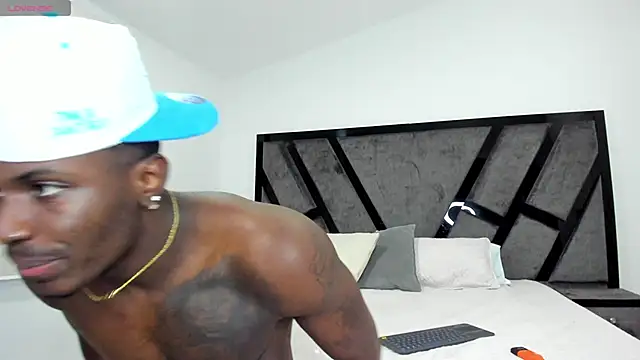 EthanTravis  online show from 9, 1, 2025