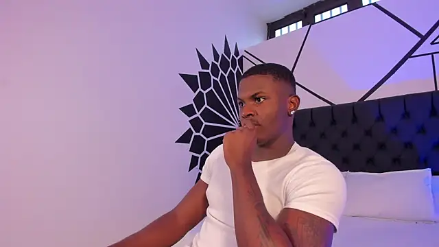 EthanTravis  online show from 31, 1, 2025